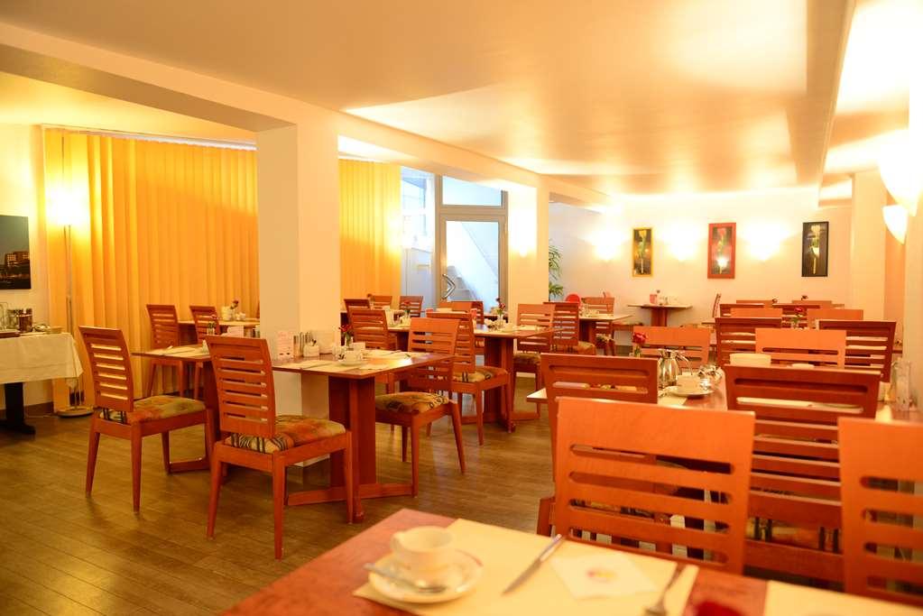 Hotel National Duesseldorf Удобства фото