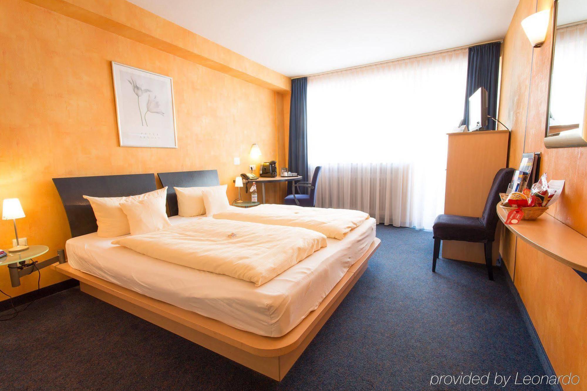 Hotel National Duesseldorf Экстерьер фото